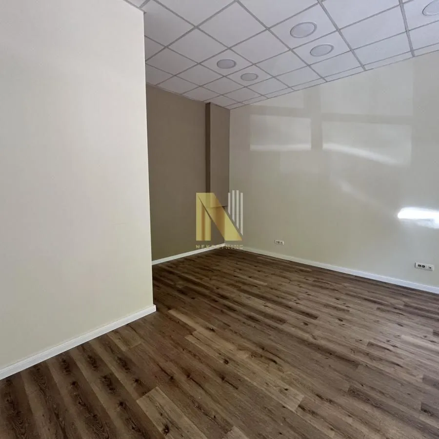 Rent, office space, 35m², Nova Detelinara, Novi Sad Sve Podlokacije