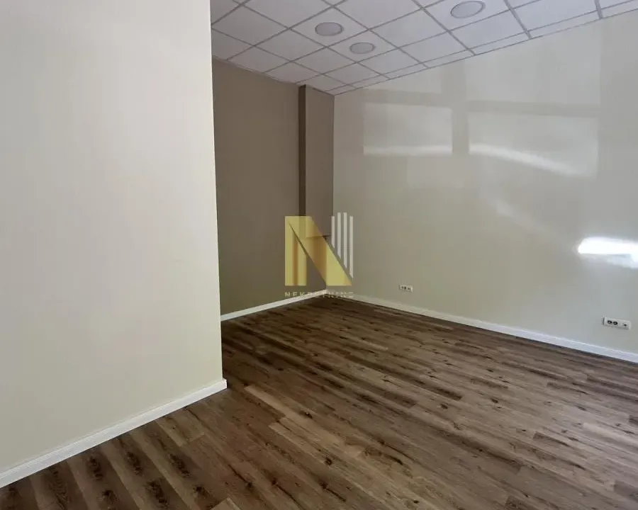 Rent, office space, 35m², Nova Detelinara, Novi Sad Sve Podlokacije
