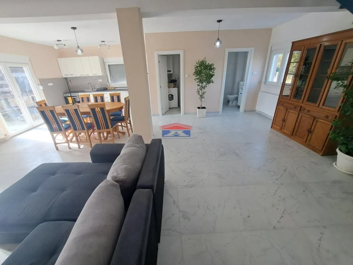 Sale, house, 120m², Kamenjar, Novi Sad Sve Podlokacije