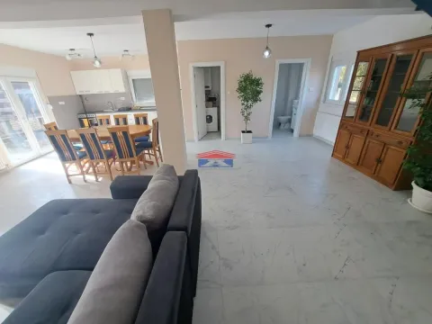 Prodaja, kuća, 120m², Kamenjar, Novi Sad Sve Podlokacije - image 8