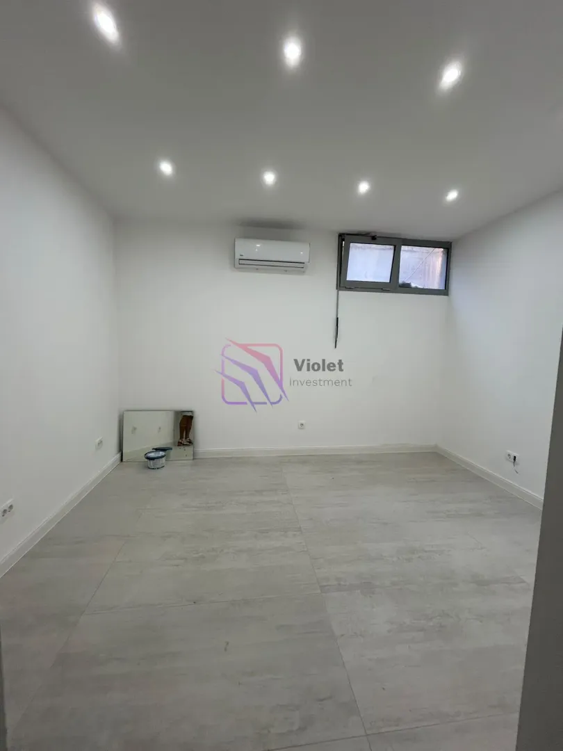 Rent, office space, 100m², Dalmatinska ulica, Podgorica