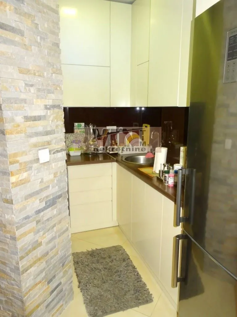 Prodaja, trosoban stan, 94m², Hala Pionir, Palilula Sve Podlokacije
