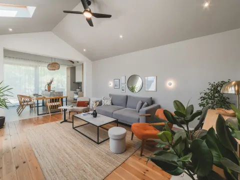 Rent, house, 520m², Đuraševići, Tivat - image 24