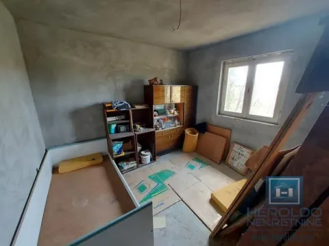 Prodaja, kuća, 74m², Jagodina, Srbija - image 12