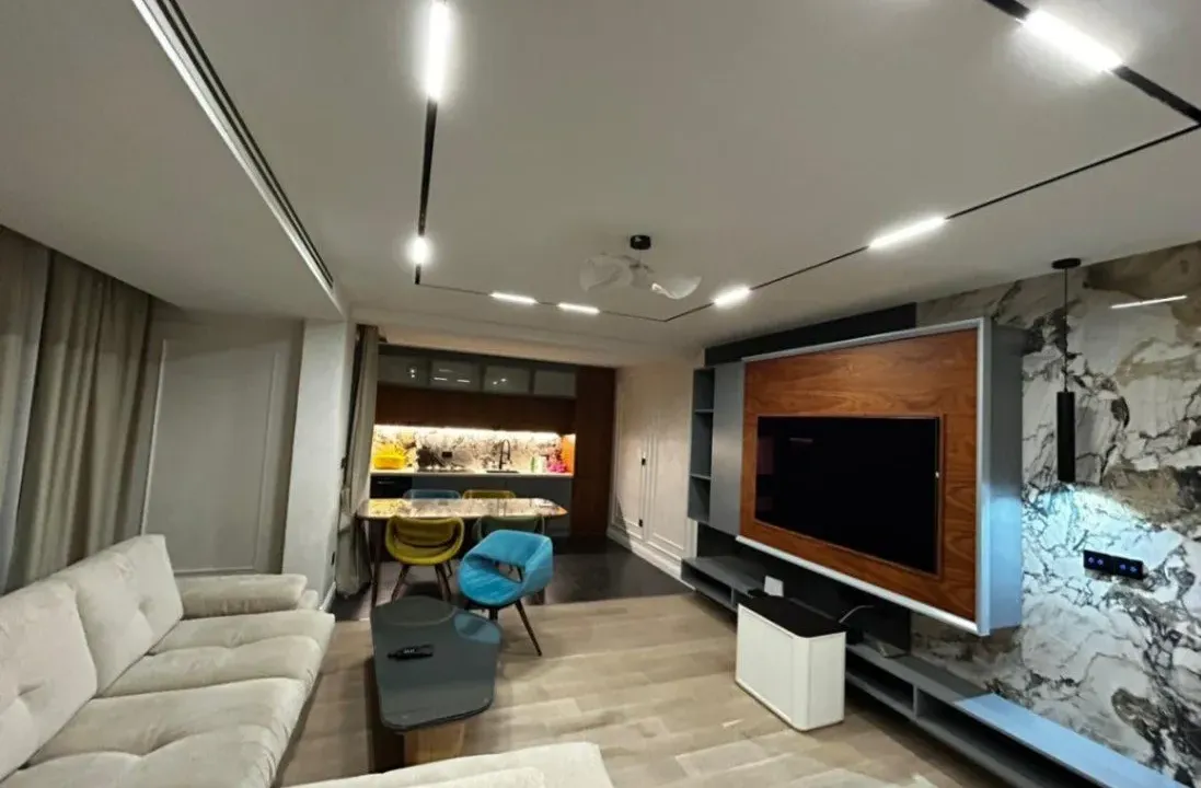 Sale, three bedroom apartment, 164m², Pod Kuk, Tivat