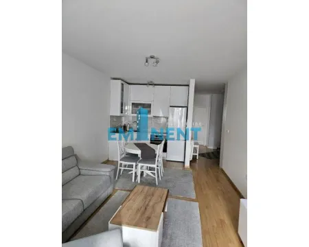Rent, three bedroom apartment, 56m², Zemun Gornji Grad, Zemun Sve Podlokacije - image 2