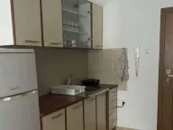 Izdavanje, garsonjera, 26m², Bulevar Evrope, Novi Sad Sve Podlokacije - image 4