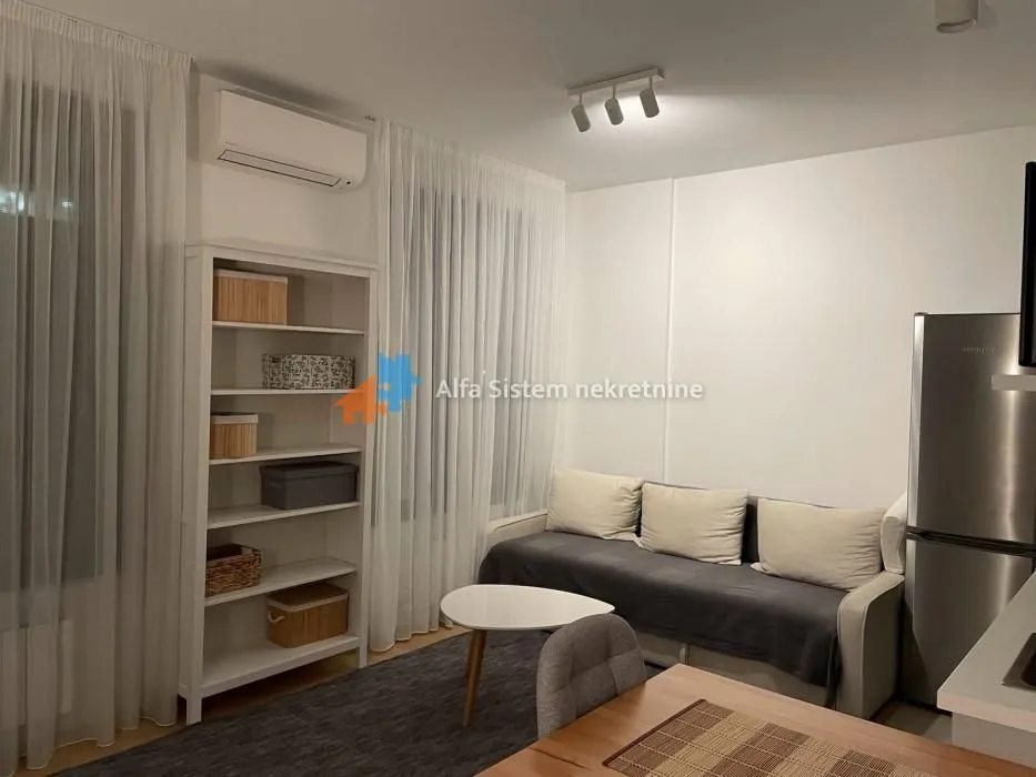 Rent, apartment, 39m², Stari Grad, Beograd