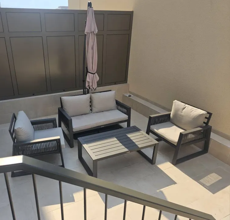 Rent, one bedroom apartment, 42m², Bečići, Budva