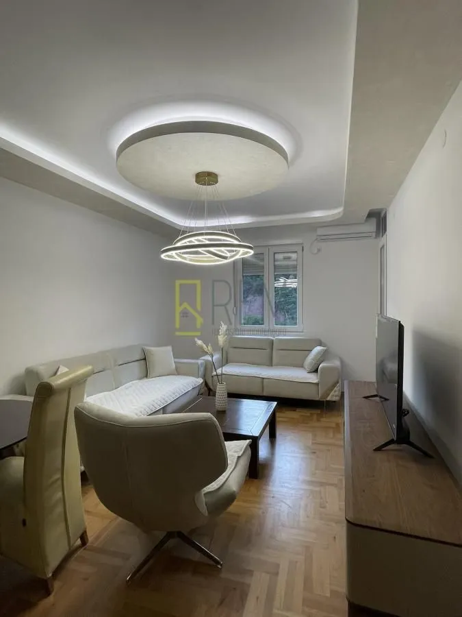 Prodaja, dvosoban stan, 67m², Budva, Crna Gora
