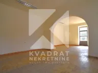 Rent, office space, 100m², Blok 7, Podgorica - image 4