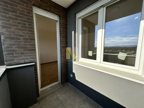 Izdavanje, jednosoban stan, 42m², Avijatičarsko naselje, Novi Sad Sve Podlokacije - image 8