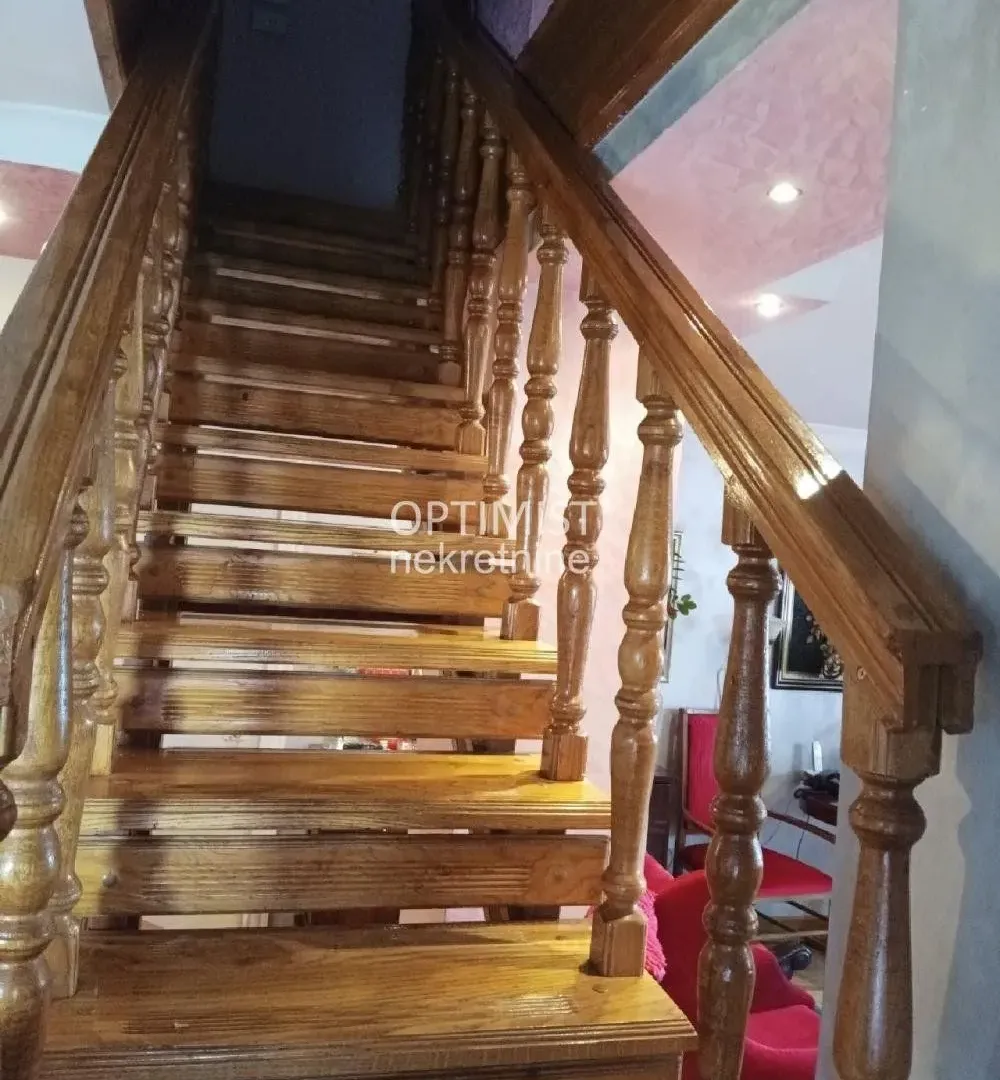 Sale, apartment, 103m², Banovo Brdo, Beograd