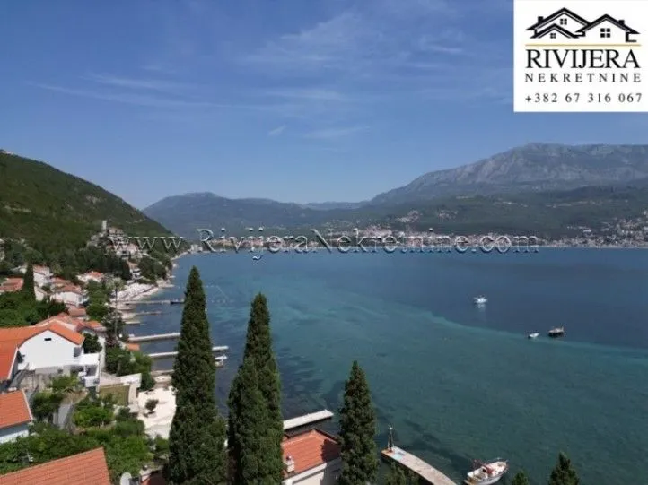 Prodaja, kuća, 430m², Njivice, Herceg Novi