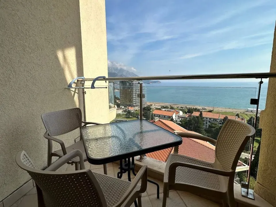 Sale, apartment, 43m², Bečići, Budva
