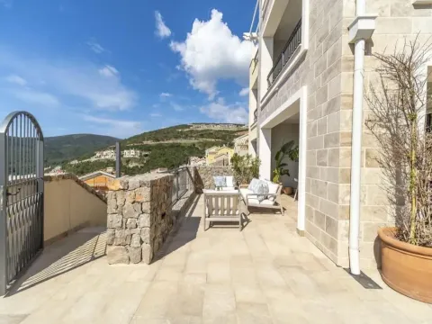 Prodaja, dvosoban stan, 105m², Luštica Bay, Tivat - image 10
