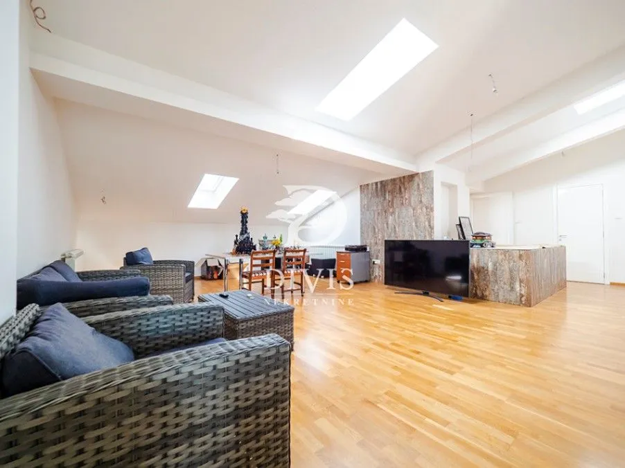 Sale, four bedroom apartment, 165m², Stari Grad, Beograd