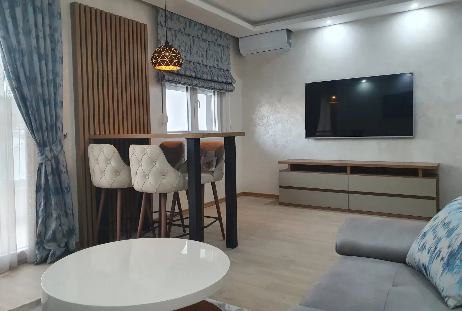 Prodaja, dvosoban stan, 70m², Budva, Crna Gora