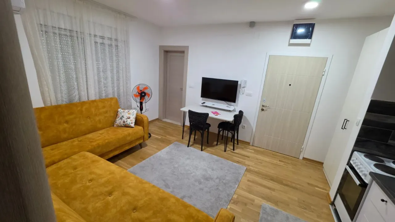 Rent, one bedroom apartment, 36m², Budva okolina, Budva
