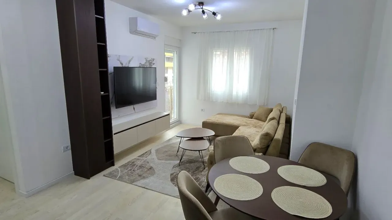 Rent, one bedroom apartment, 40m², Central Point, Podgorica