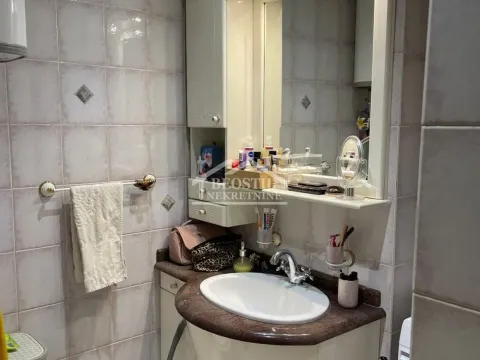 Prodaja, trosoban stan, 101m², Čukarica, Beograd - image 11