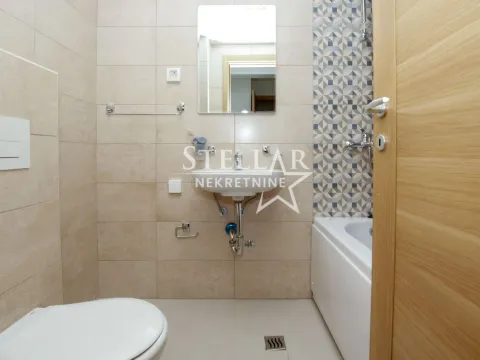 Rent, two bedroom apartment, 56m², Stari Aerodrom, Podgorica - image 11