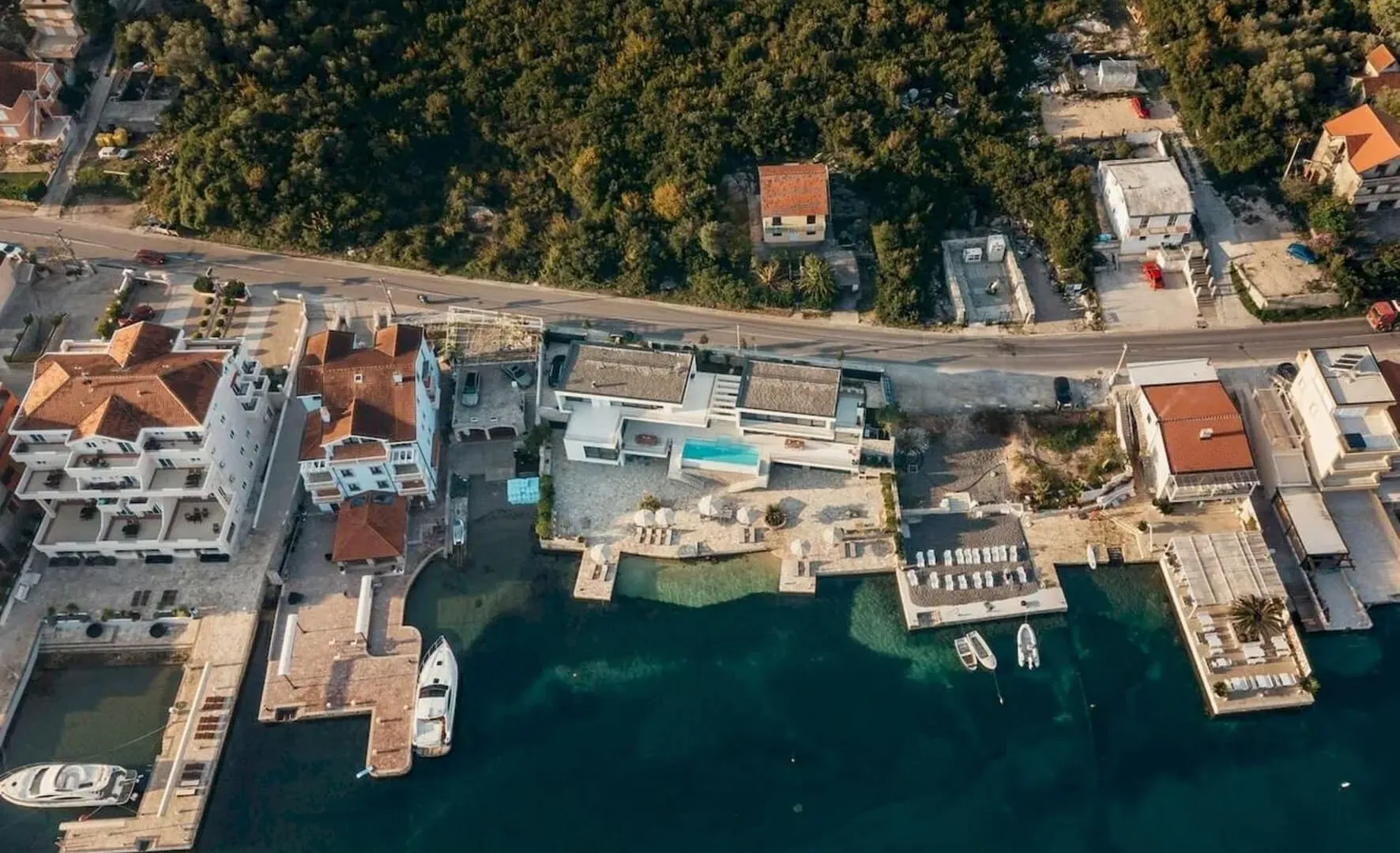 Prodaja, kuća, 676m², Tivat, Crna Gora