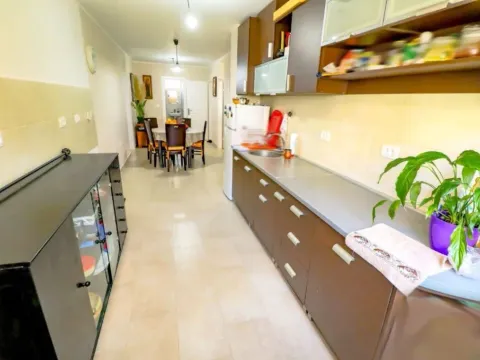 Sale, three bedroom apartment, 112m², Makedonsko naselje, Bar - image 10