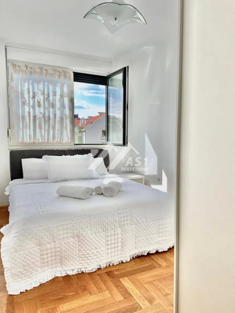 Rent, three bedroom apartment, 50m², Grbavica, Novi Sad Sve Podlokacije