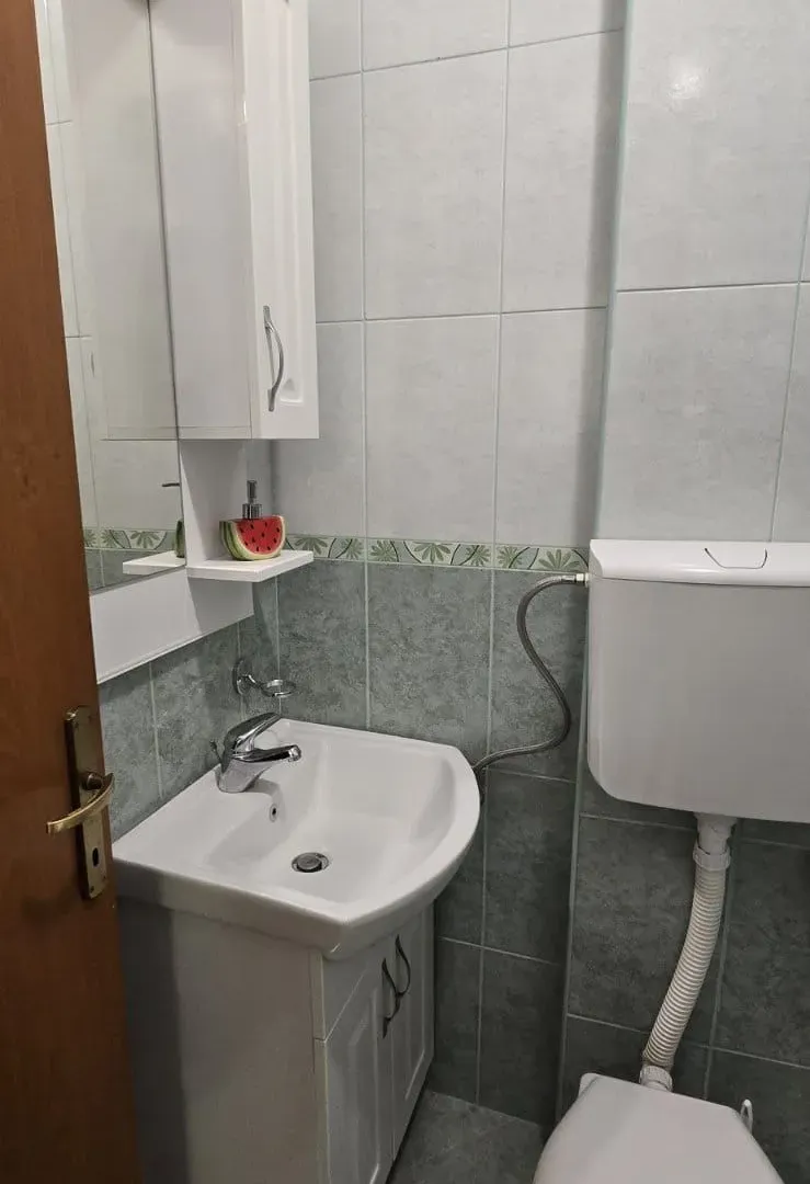 Izdavanje, jednosoban stan, 32m², Zabjelo, Podgorica