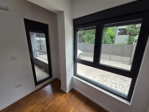 Prodaja, jednosoban stan, 49m², Zagorič, Podgorica - image 8