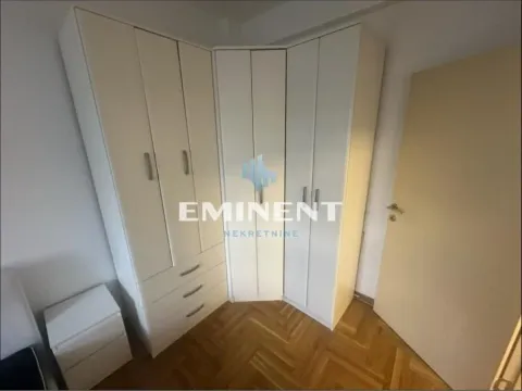 Izdavanje, trosoban stan, 53m², Lion, Zvezdara Sve Podlokacije - image 10