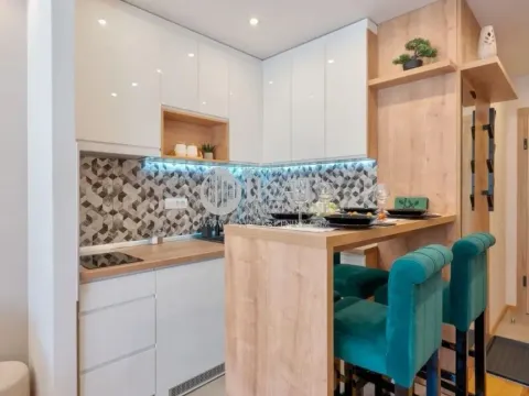 Prodaja, jednosoban stan, 35m², Zlatibor, Srbija - image 8