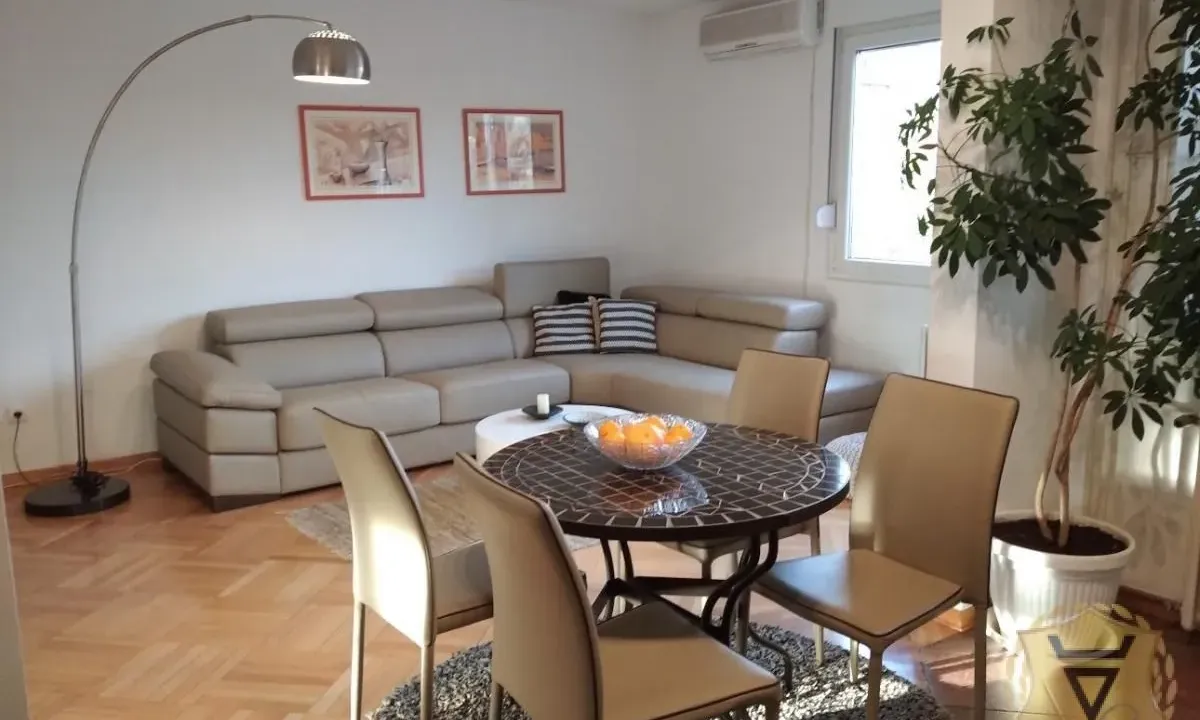 Rent, three bedroom apartment, 76m², Lion, Zvezdara Sve Podlokacije