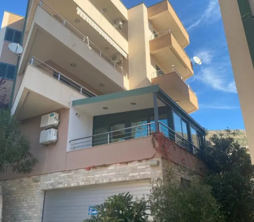 Sale, one bedroom apartment, 44m², Petrovac, Budva
