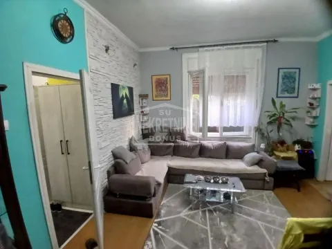 Prodaja, kuća, 165m², Kertvaroš, Subotica - image 10