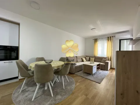 Izdavanje, jednosoban stan, 50m², City Kvart, Podgorica - image 4