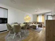 Izdavanje, jednosoban stan, 50m², City Kvart, Podgorica - image 4