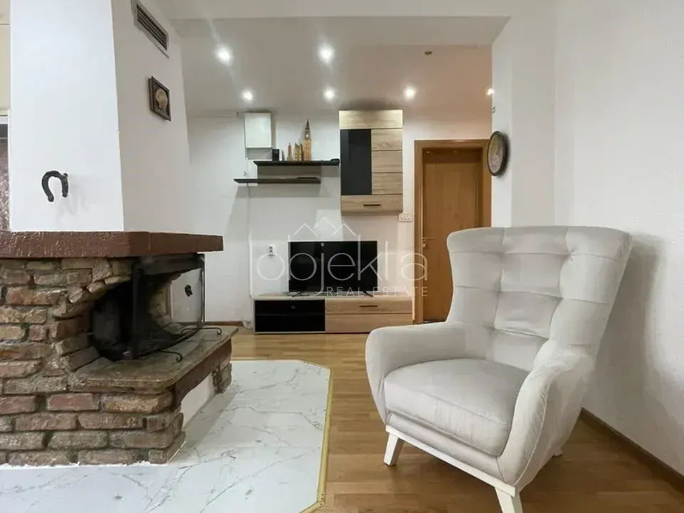 Izdavanje, stan, 70m², Tivat, Crna Gora