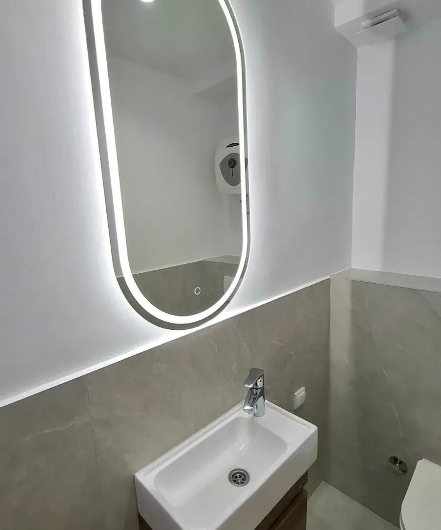 Prodaja, četvorosoban stan, 95m², Novi Beograd Blok 37, Novi Beograd Sve Podlokacije