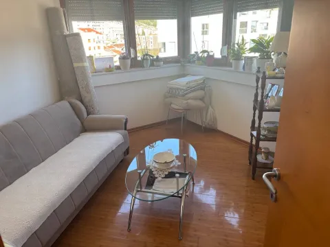 Izdavanje, dvosoban stan, 66m², Momišići, Podgorica - image 6