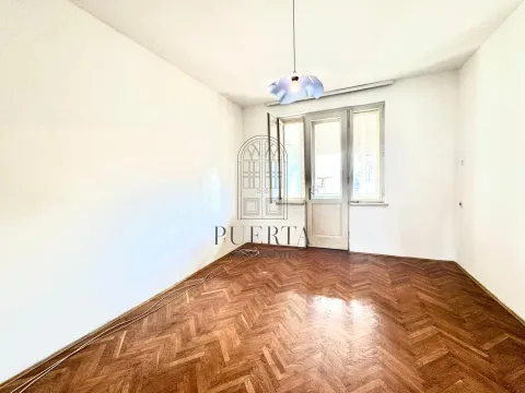 Prodaja, dvosoban stan, 90m², Centar, Podgorica - image 9