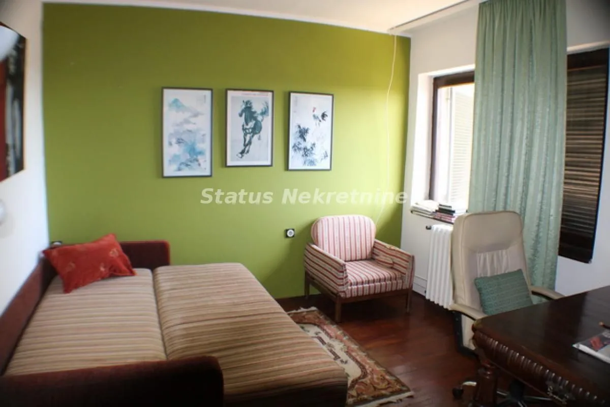 Prodaja, kuća, 264m², Petrovaradin, Novi Sad
