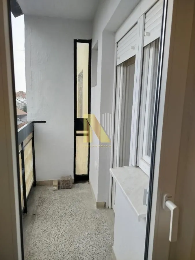 Prodaja, dvosoban stan, 59m², Železnička Stanica, Novi Sad Sve Podlokacije