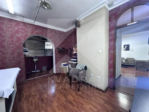 Sale, office space, 69m², Centar, Podgorica - image 8