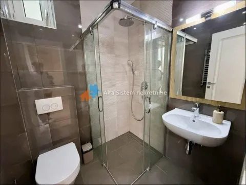 Rent, four bedroom apartment, 185m², Neimar, Vračar Sve Podlokacije - image 14