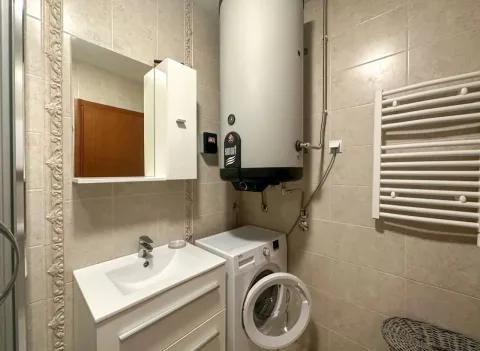 Sale, two bedroom apartment, 88m², Bečići, Budva - image 6
