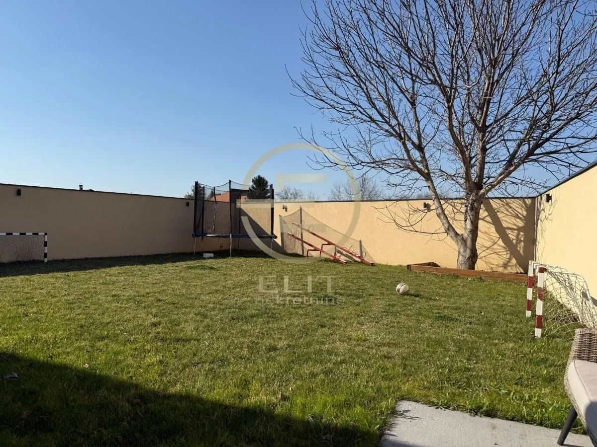 Sale, house, 165m², Petrovaradin, Novi Sad