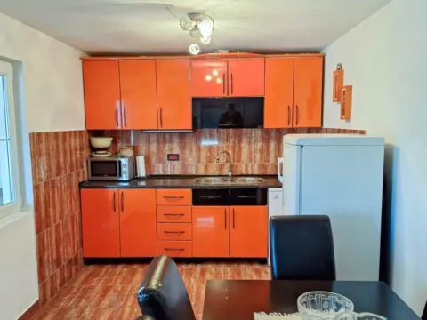 Prodaja, kuća, 150m², Straševina, Nikšić - image 3