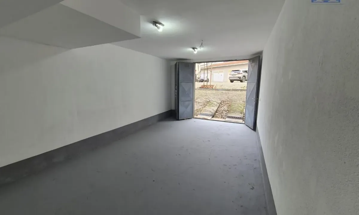 Rent, parking/garage, 25m², Grbavica, Novi Sad Sve Podlokacije